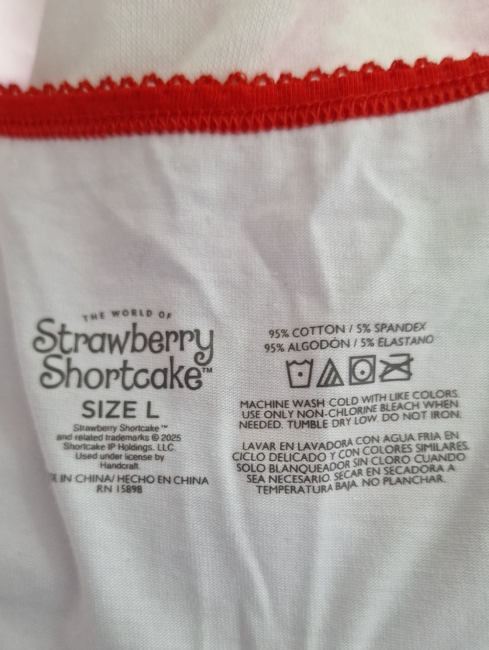 Strawberry Shortcake Pink and White Character Print Shorts - Picture 11 of 12
